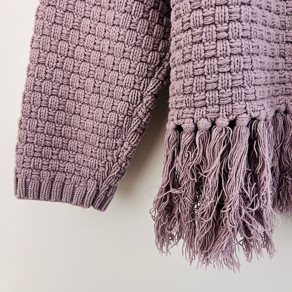 Beyond the Radar Purple Tight Knit Fringed Cozy Fall / Winter Sweater ~ Large - Picture 4 of 9
